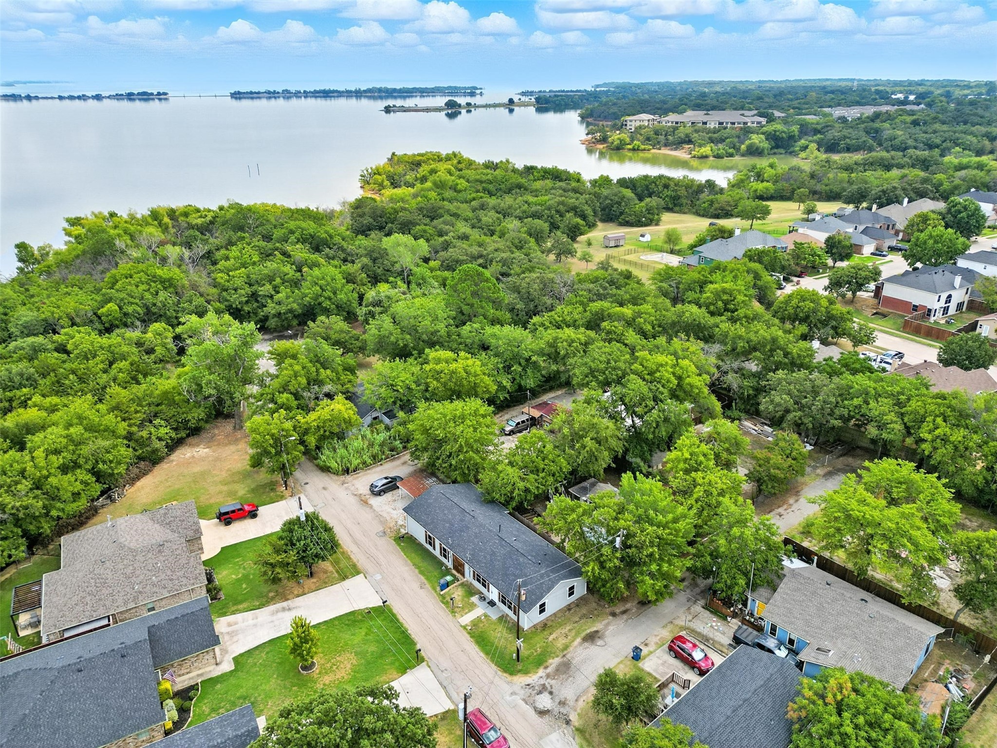 734 Thompson Drive Lake Dallas TX 75065