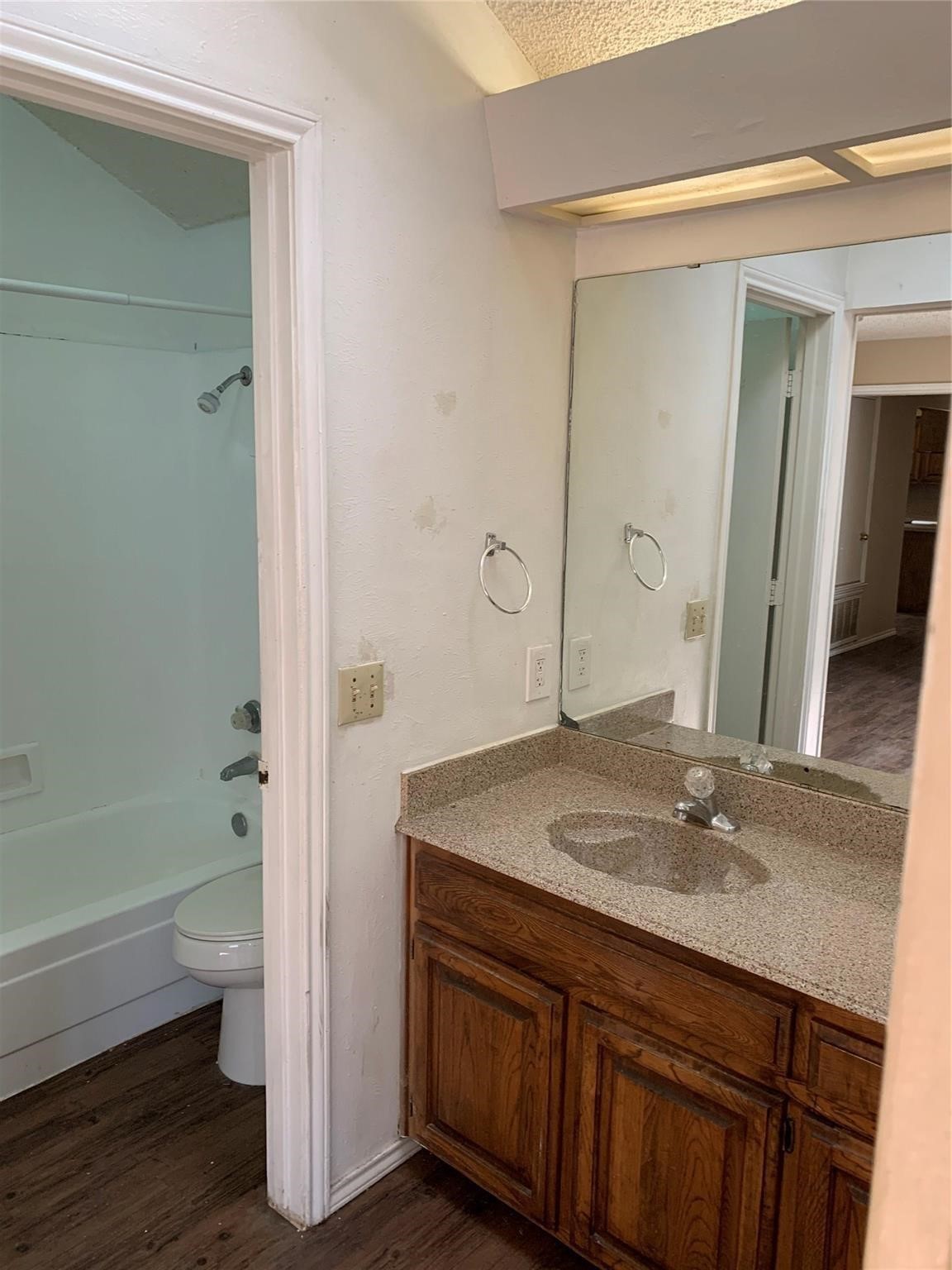 11826 Garden Terrace Drive Dallas TX 75243