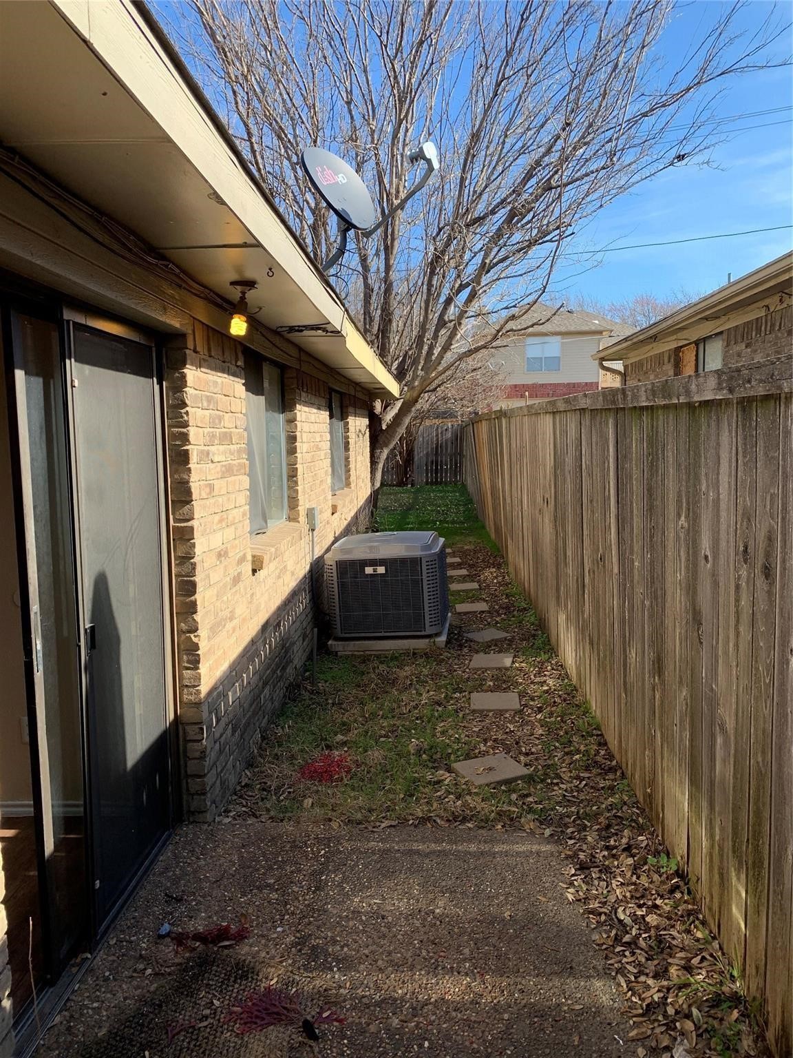 11826 Garden Terrace Drive Dallas TX 75243