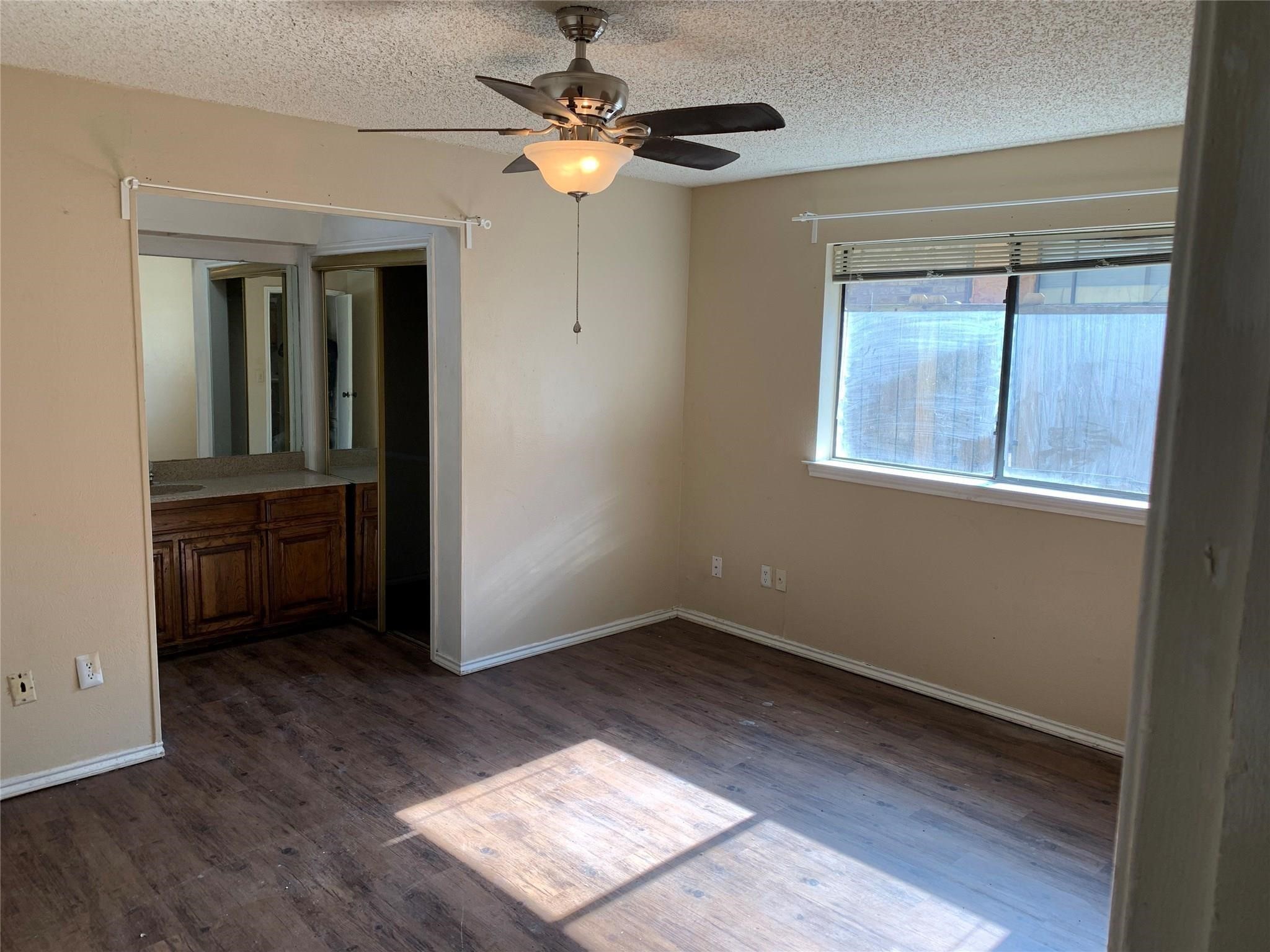 11826 Garden Terrace Drive Dallas TX 75243