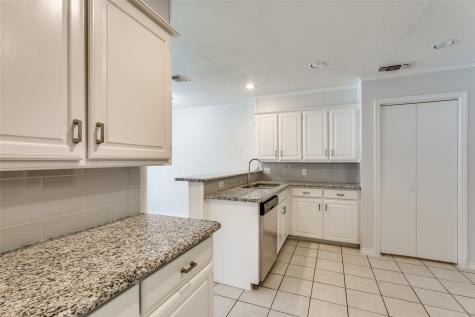5401 Ledgestone Drive Fort Worth TX 76132