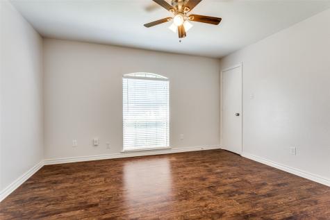 5401 Ledgestone Drive Fort Worth TX 76132