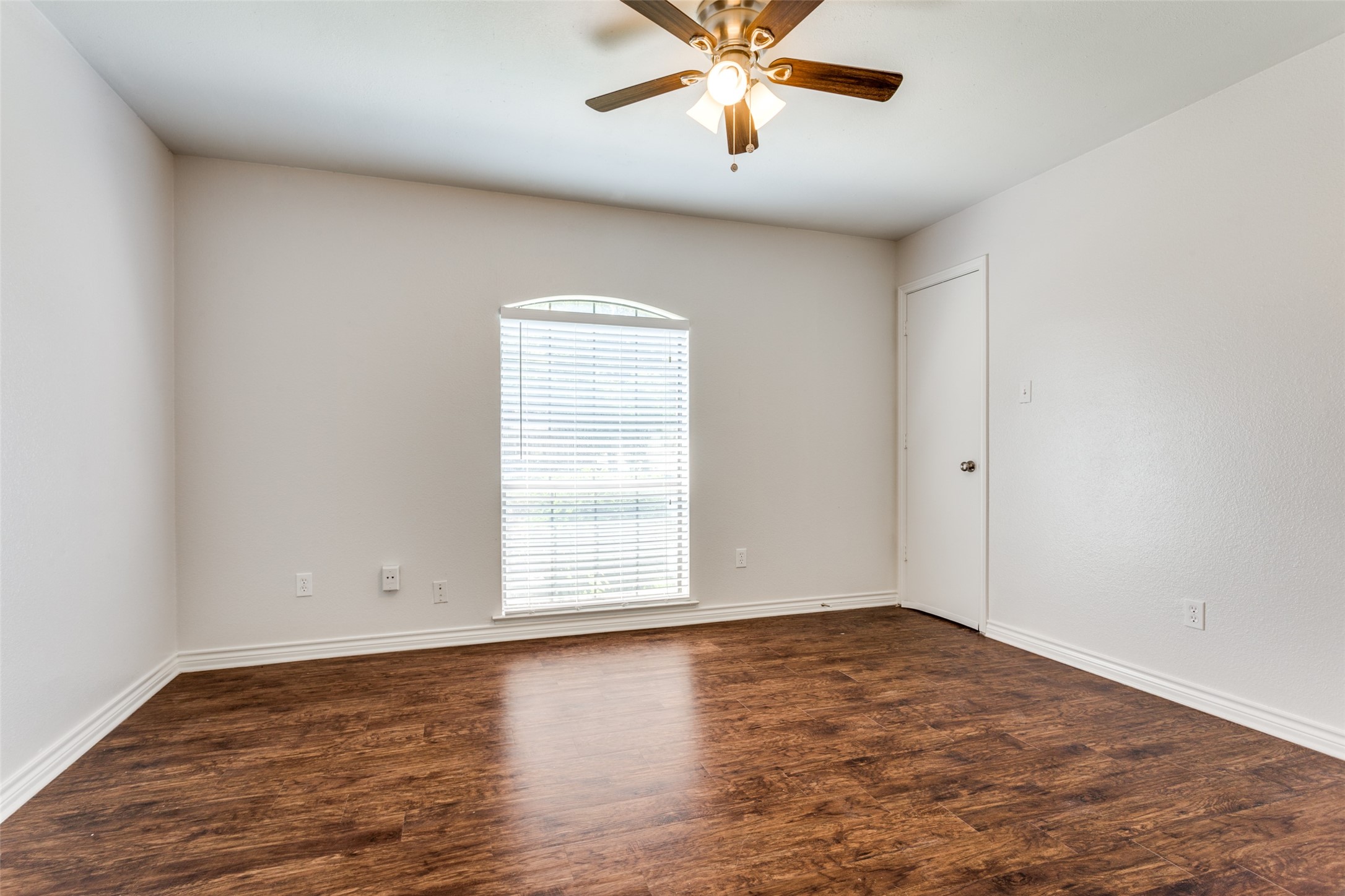5401 Ledgestone Drive Fort Worth TX 76132
