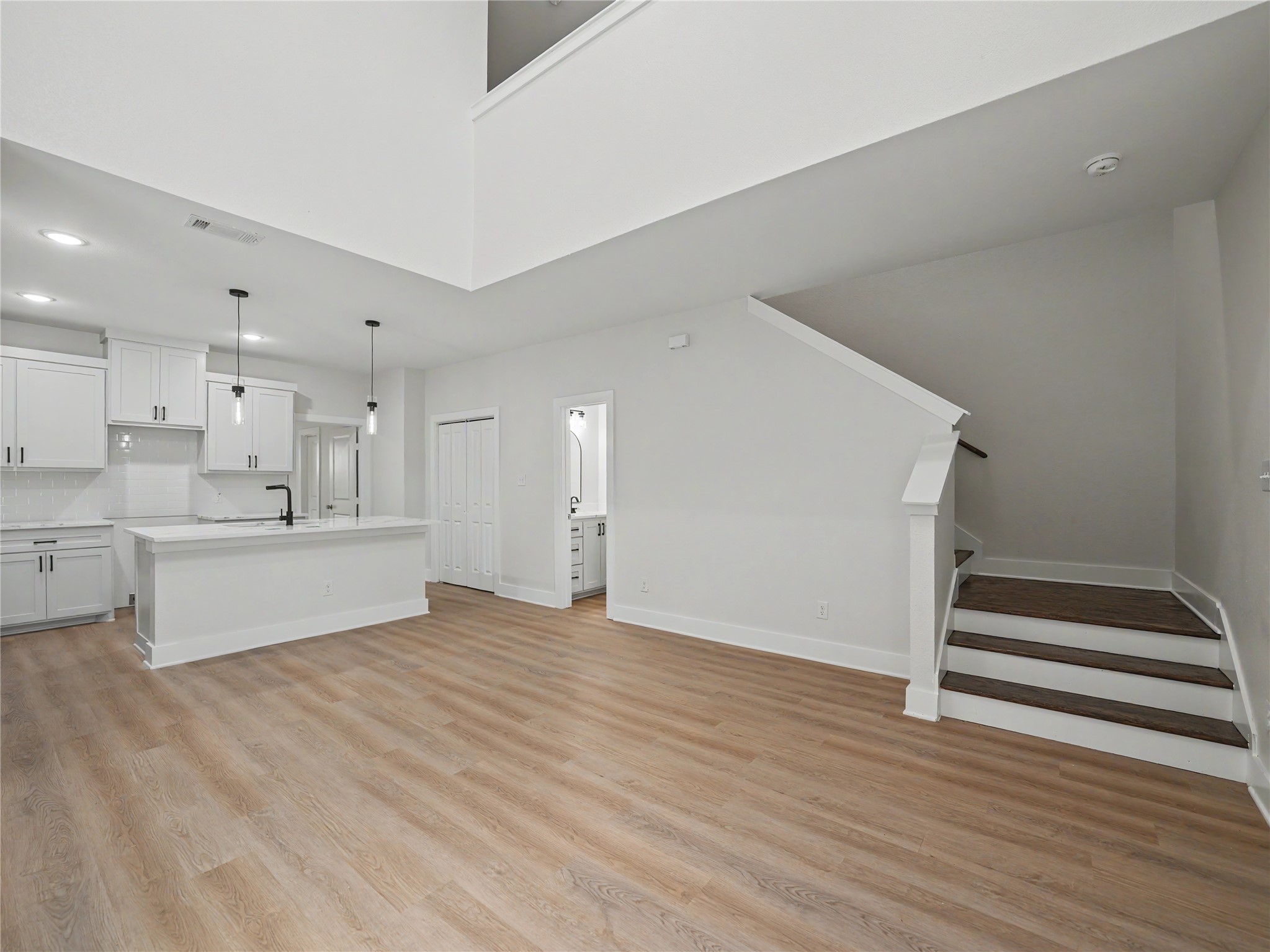 1163 Blalock Avenue Fort Worth TX 76115