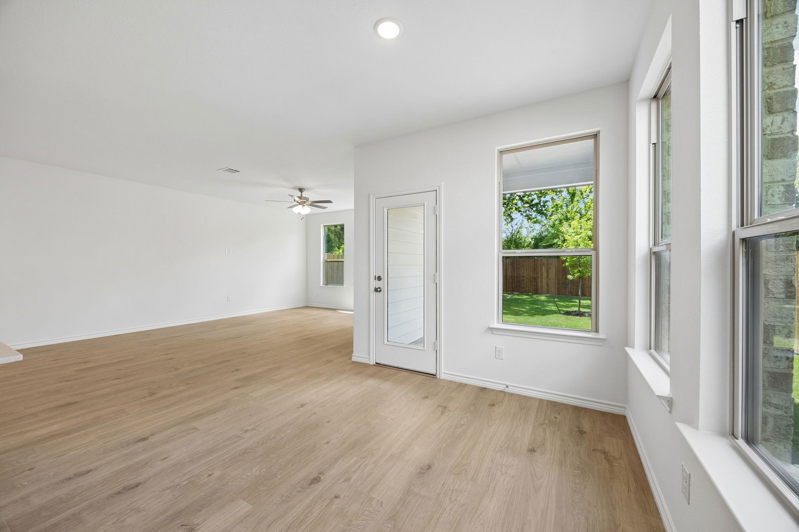 504-506 Trailhead Lane Denton TX 76205