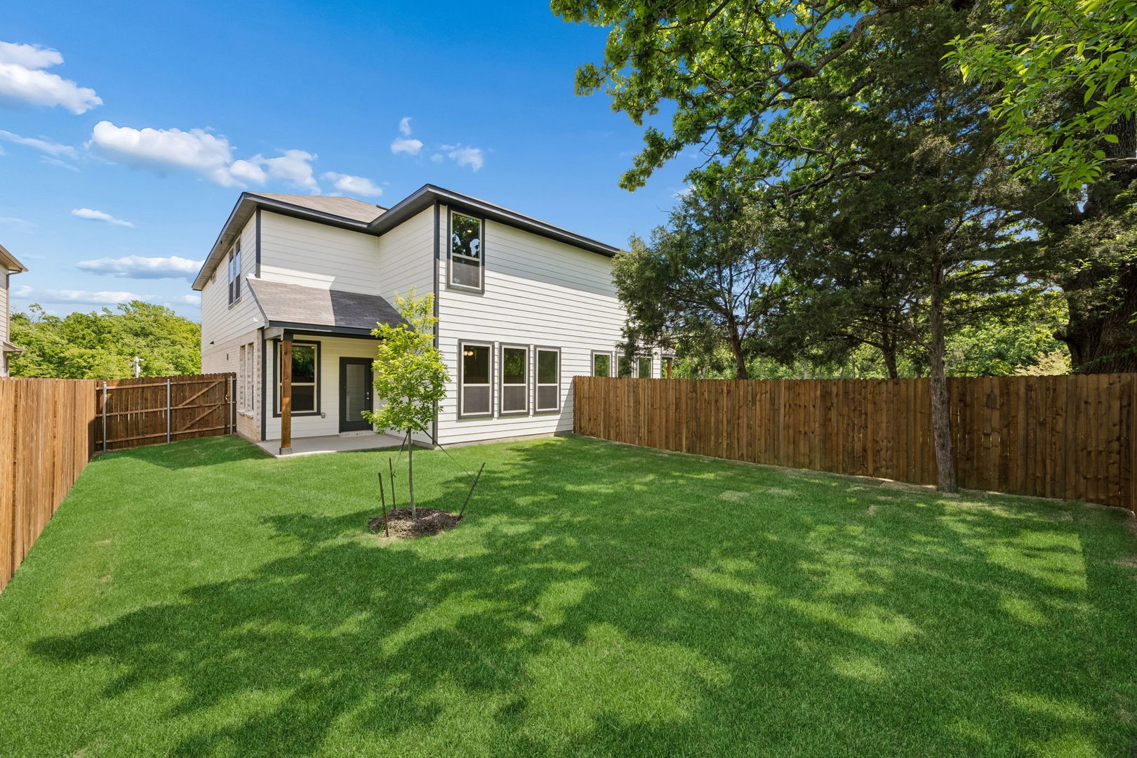 504-506 Trailhead Lane Denton TX 76205