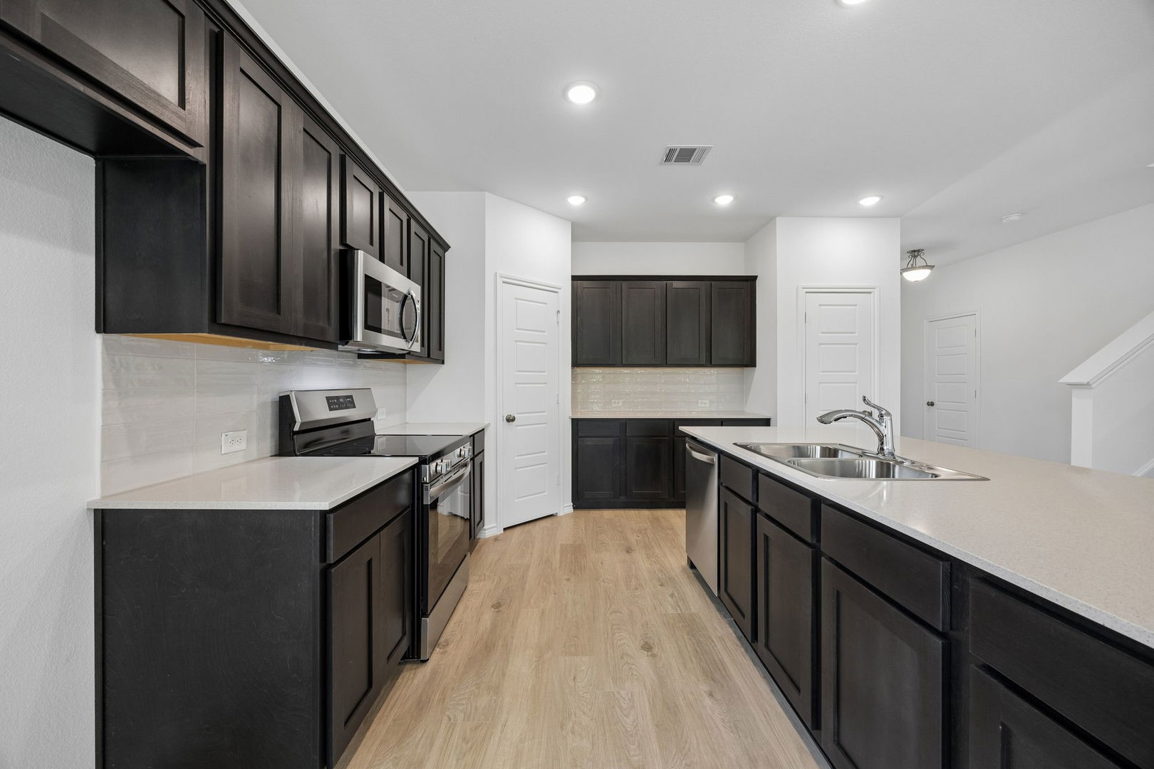 504-506 Trailhead Lane Denton TX 76205
