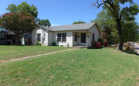 1826 N Highland Avenue Sherman TX 75092