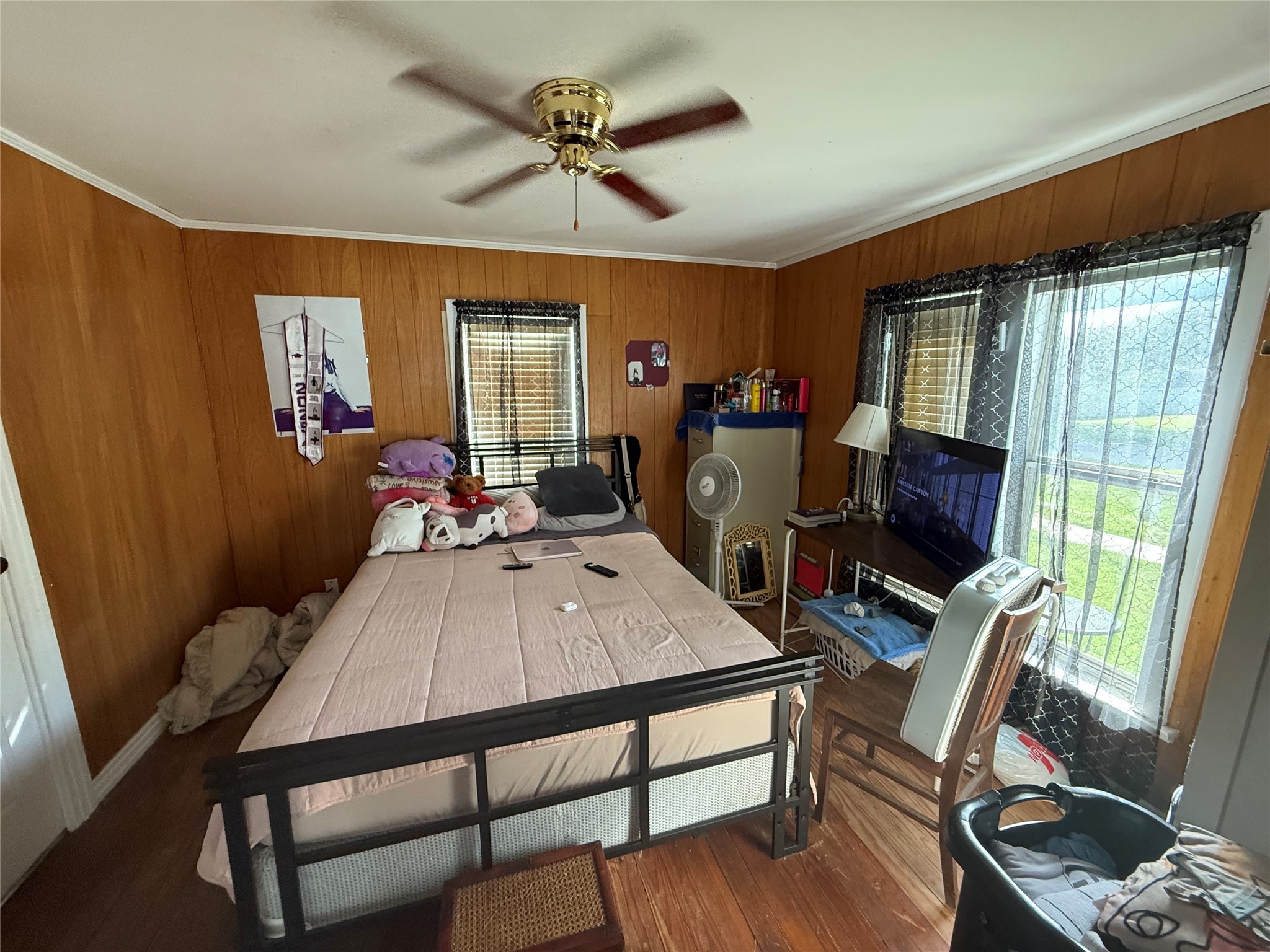 304 W Burnett Calvert TX 77837