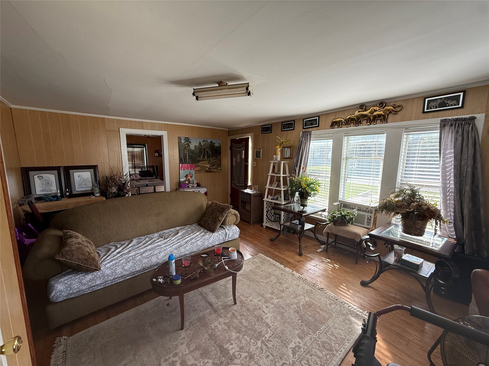 304 W Burnett Calvert TX 77837