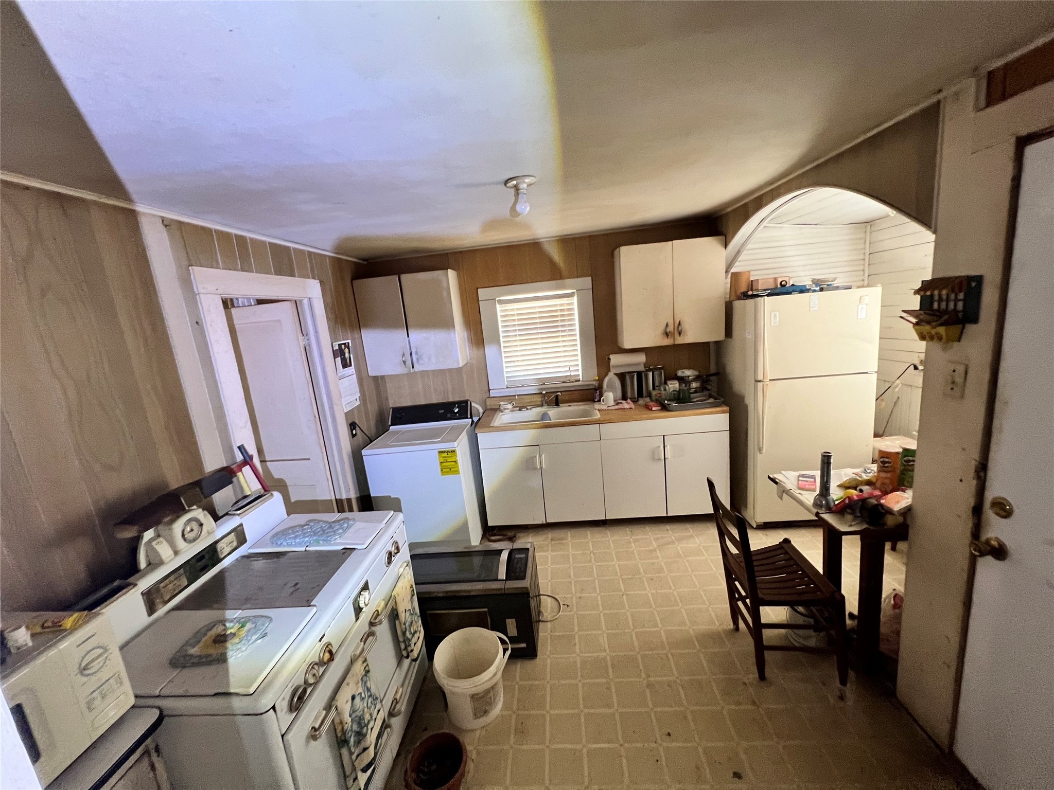 304 W Burnett Calvert TX 77837