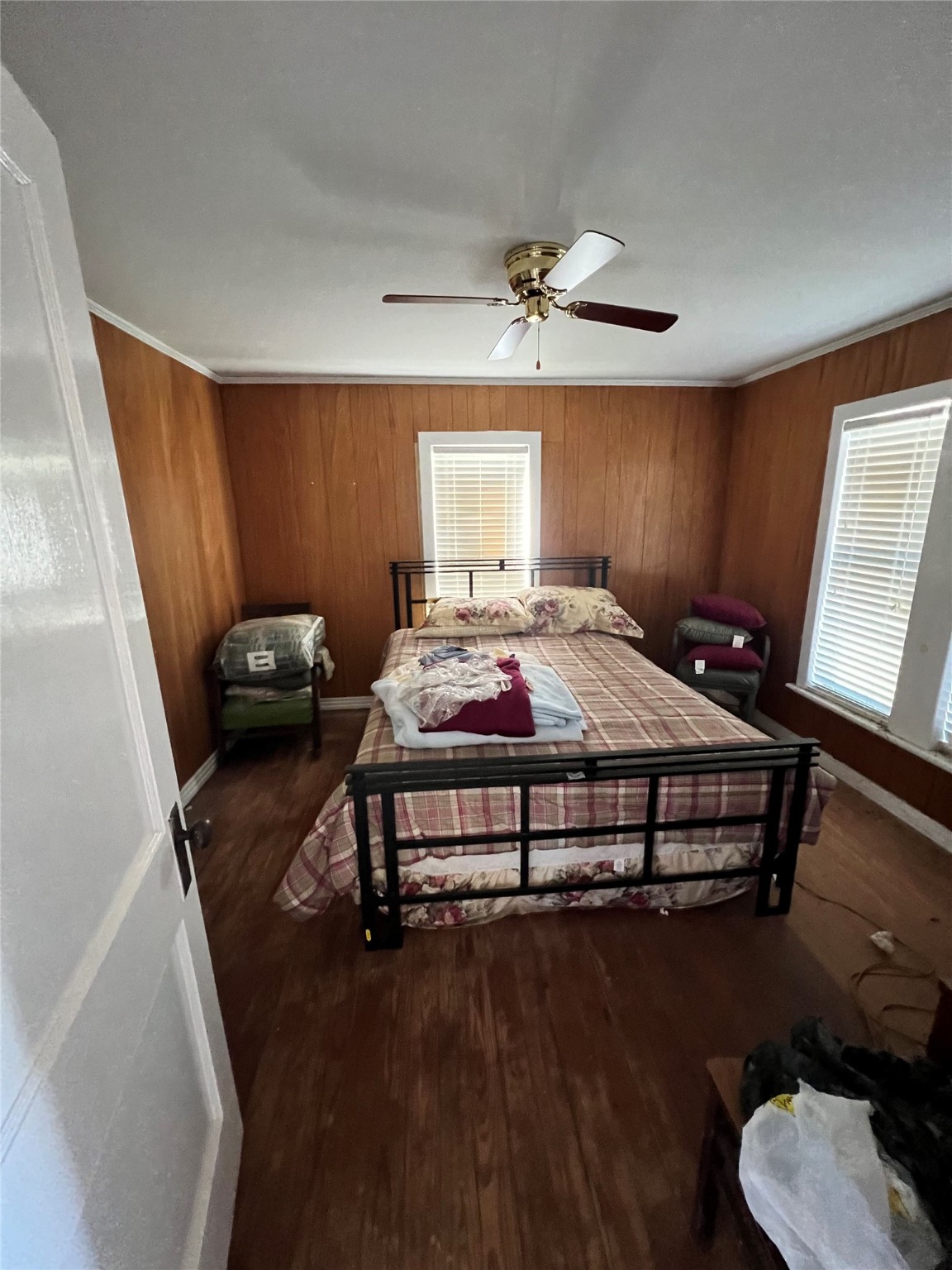 304 W Burnett Calvert TX 77837