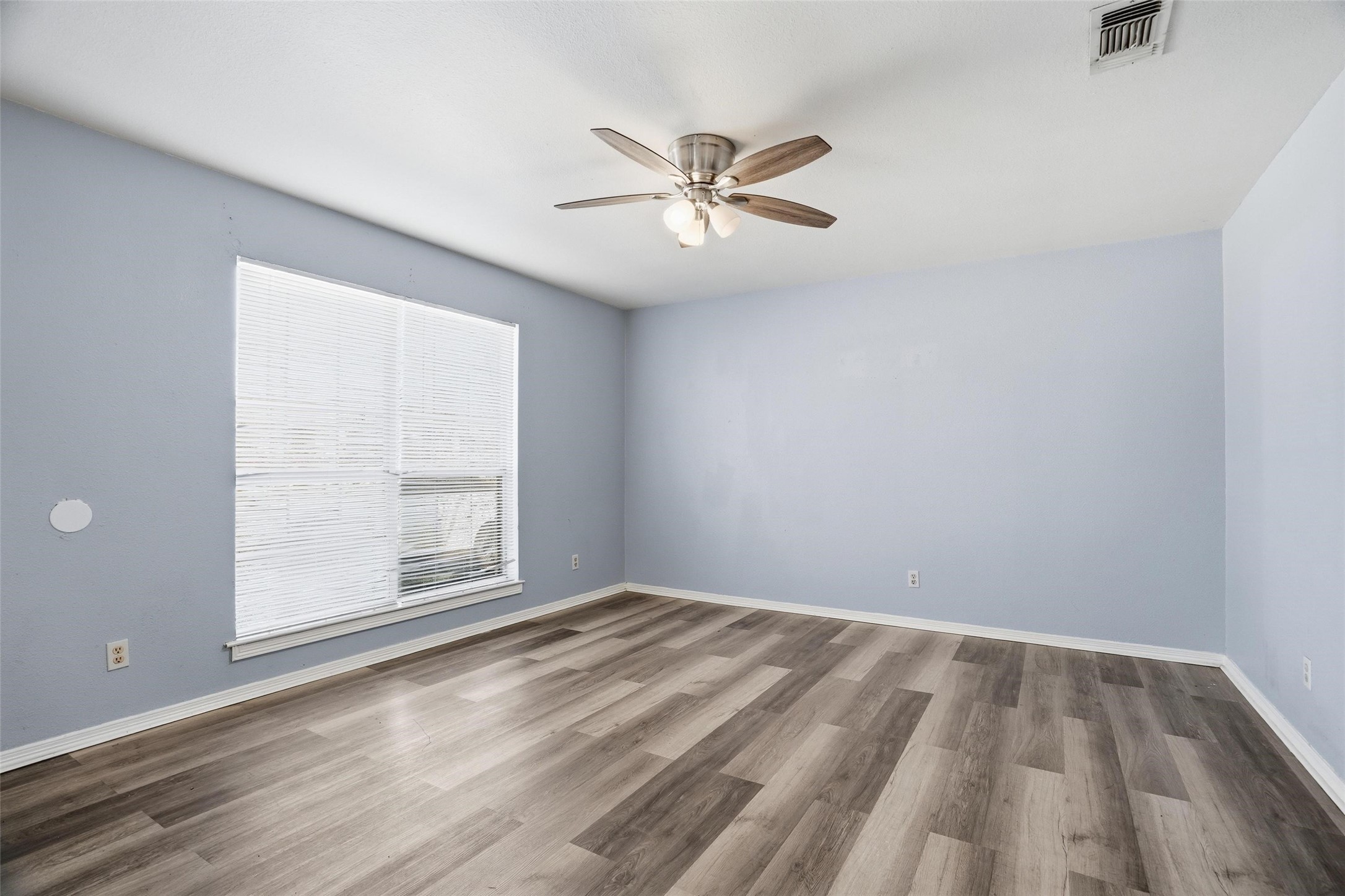 609 Race Street Crowley TX 76036