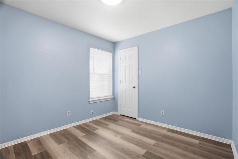 609 Race Street Crowley TX 76036