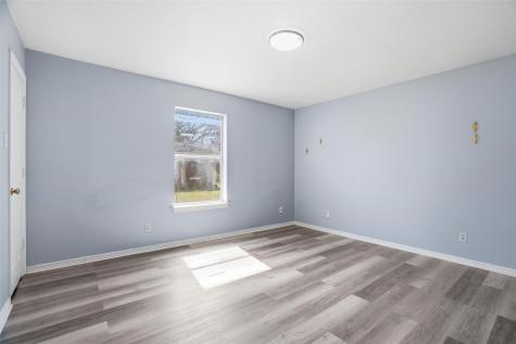 609 Race Street Crowley TX 76036