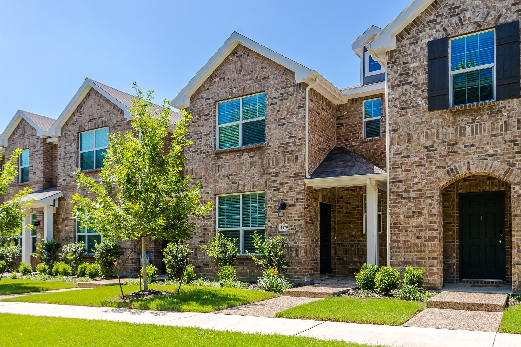 1270 Alamo Drive Lewisville TX 75077