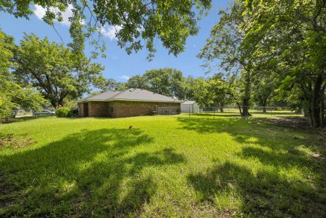 1104 & 1106 E High Street Terrell TX 75160