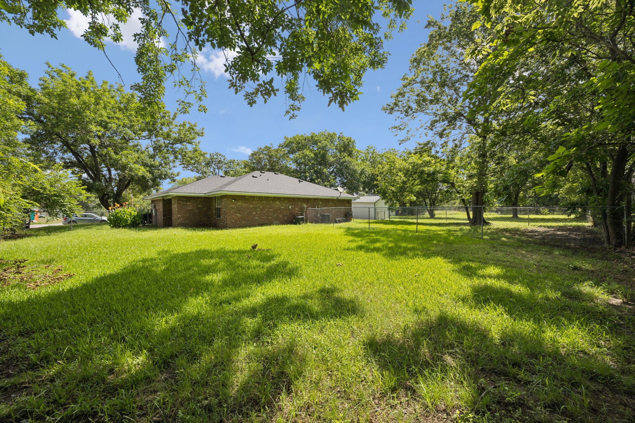 1104 & 1106 E High Street Terrell TX 75160