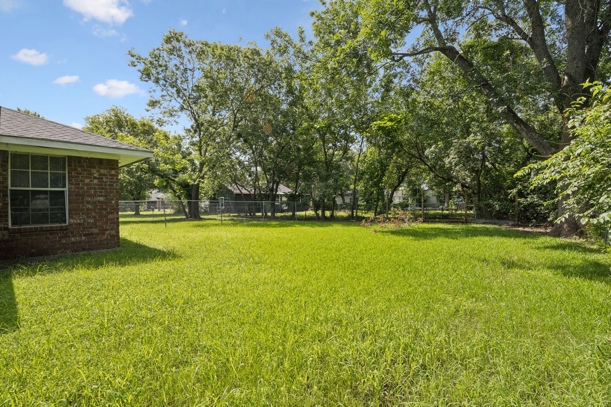 1104 & 1106 E High Street Terrell TX 75160