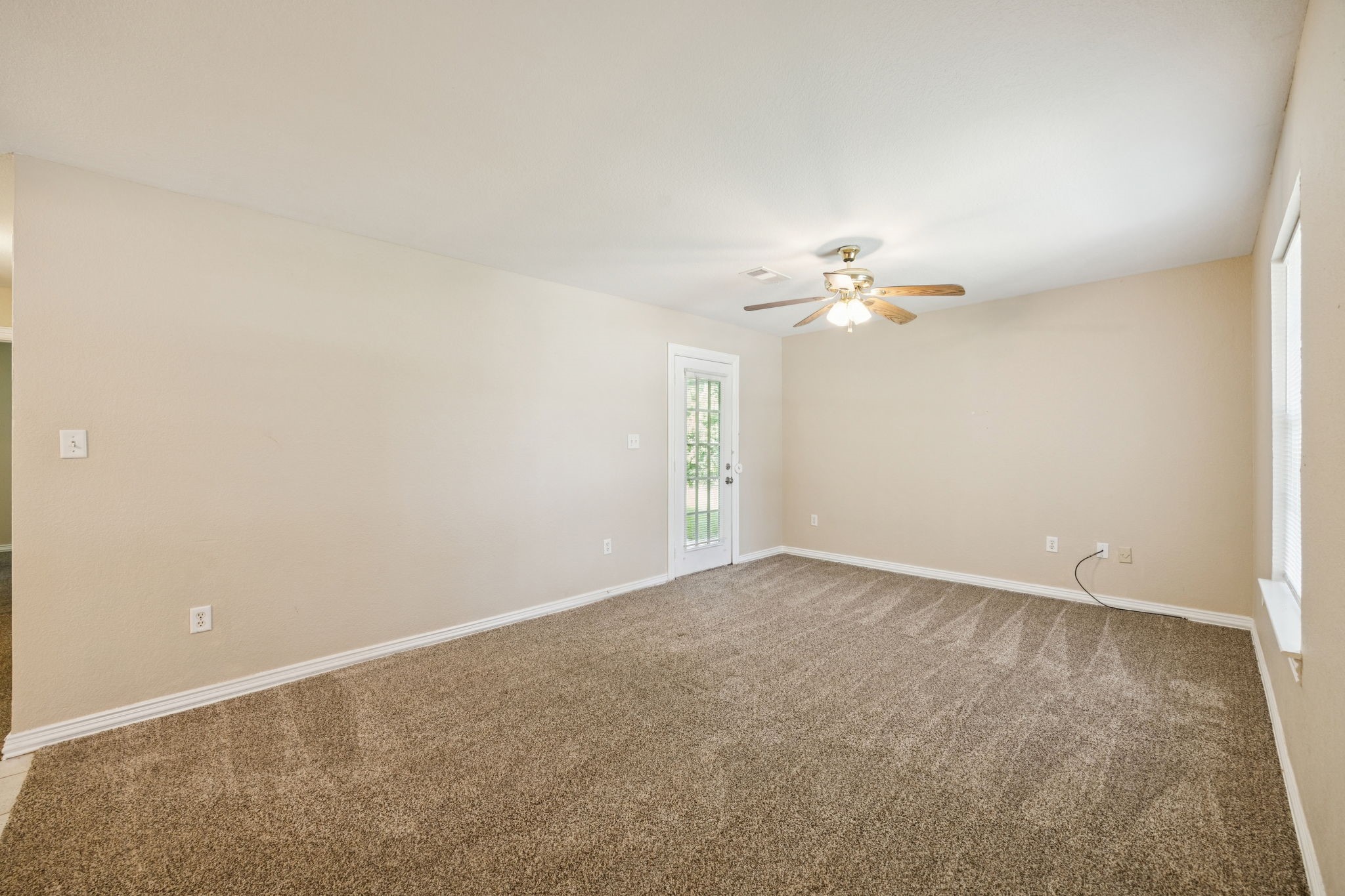 1104 & 1106 E High Street Terrell TX 75160