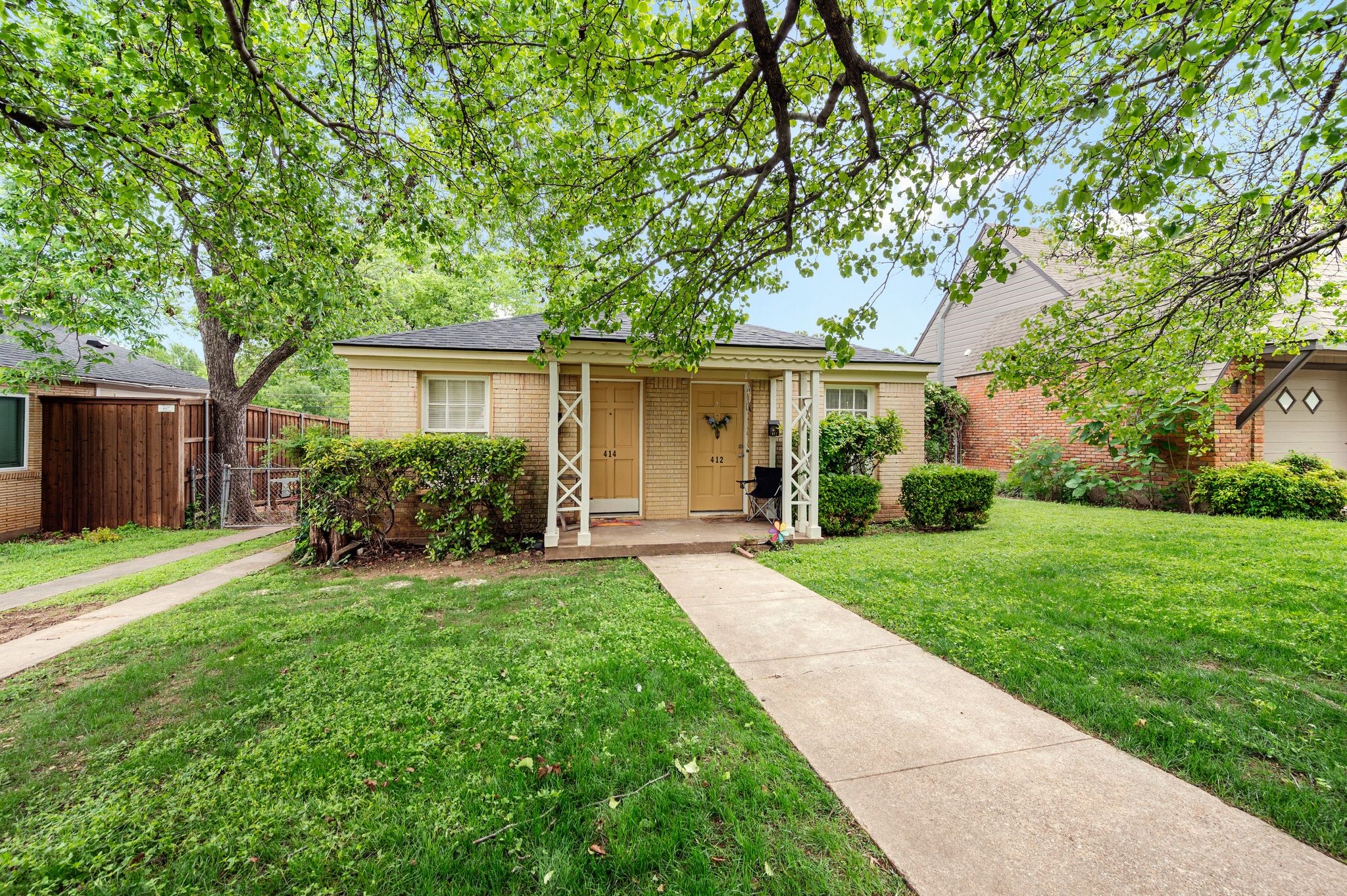 412 N Montreal Avenue Dallas TX 75208