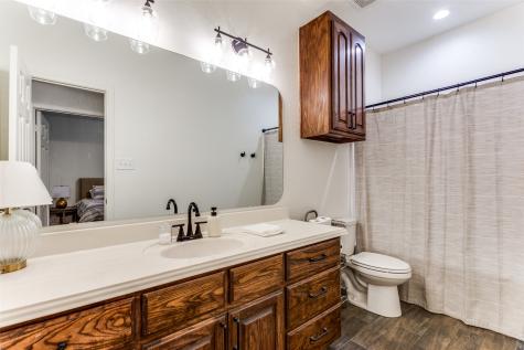 101 Oakwood Drive Weatherford TX 76086