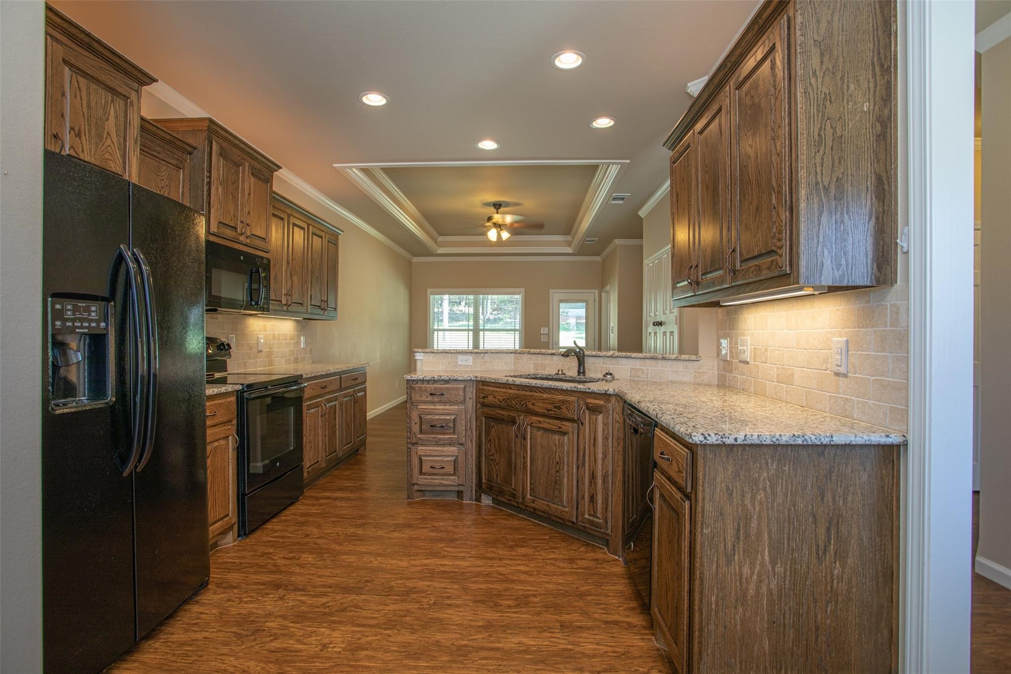 455 Neals Hill Road Oak Ridge TX 76240