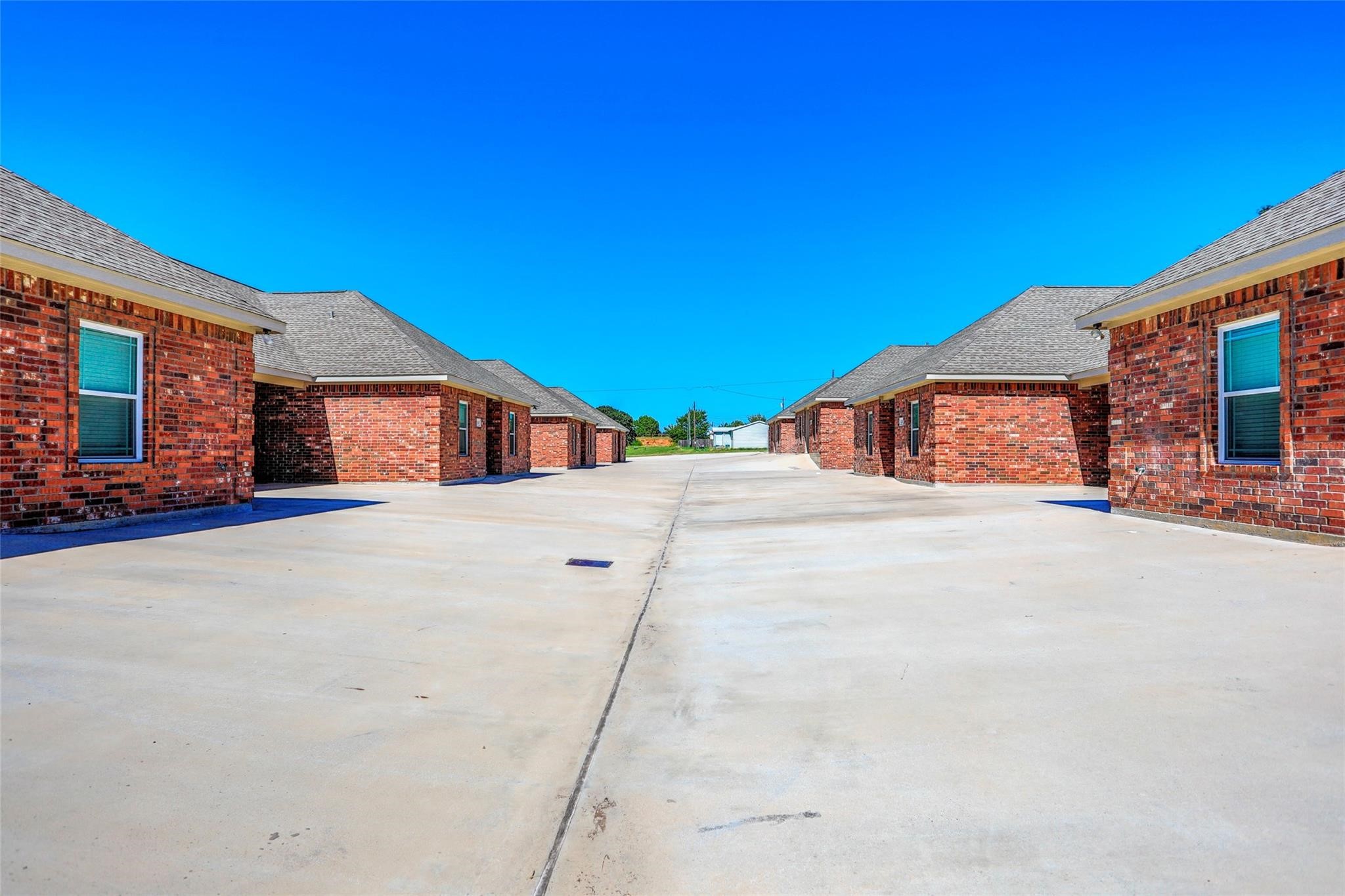 455 Neals Hill Road Oak Ridge TX 76240