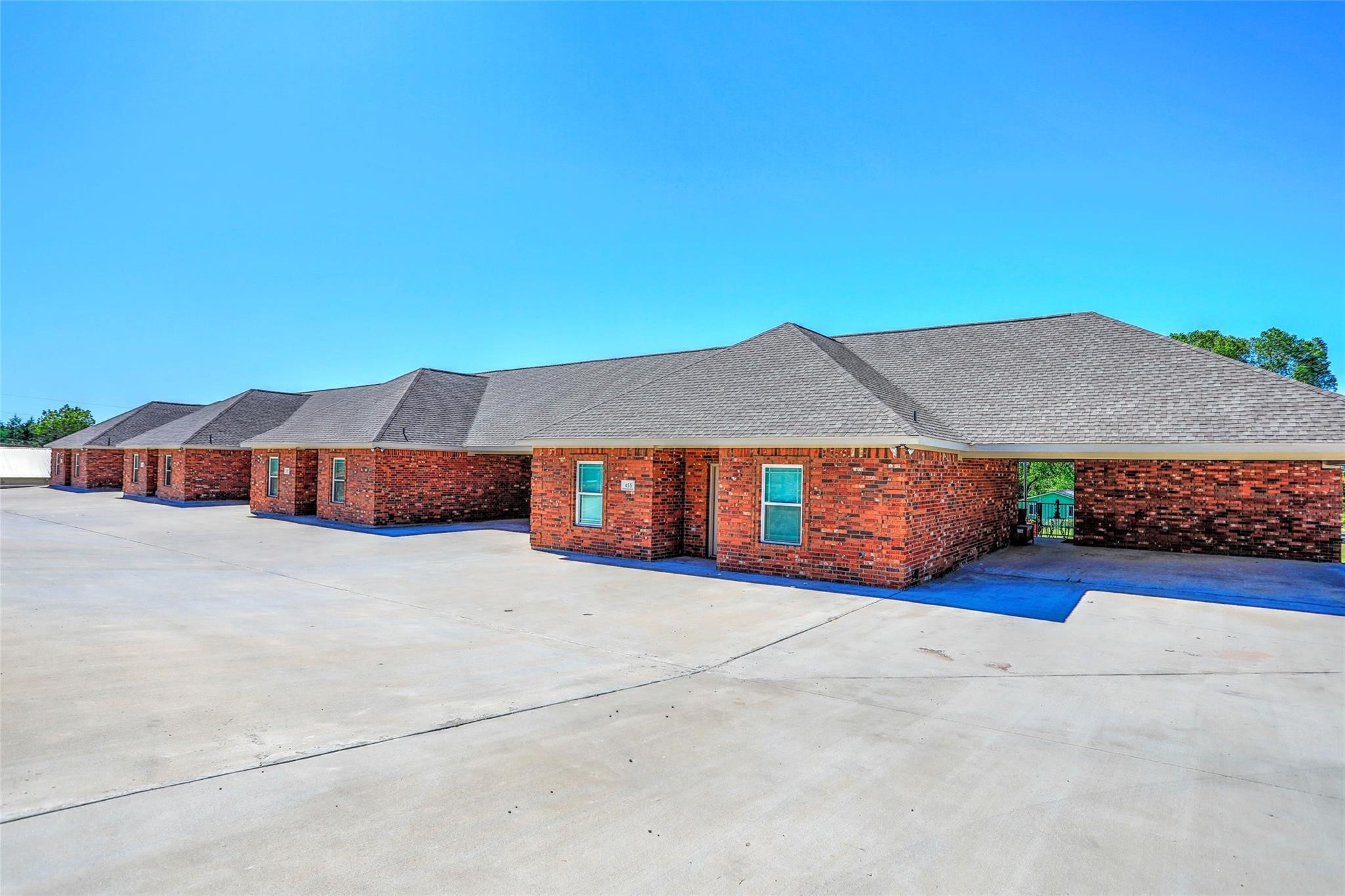 455 Neals Hill Road Oak Ridge TX 76240