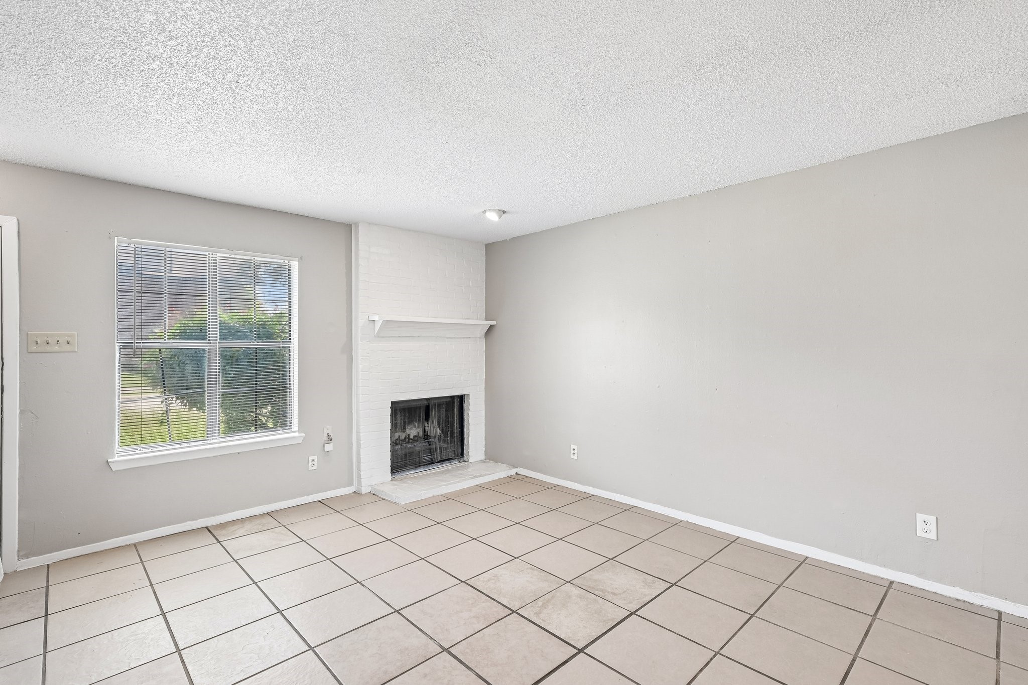 2813 & 2821 Wimbledon Court Garland TX 75041