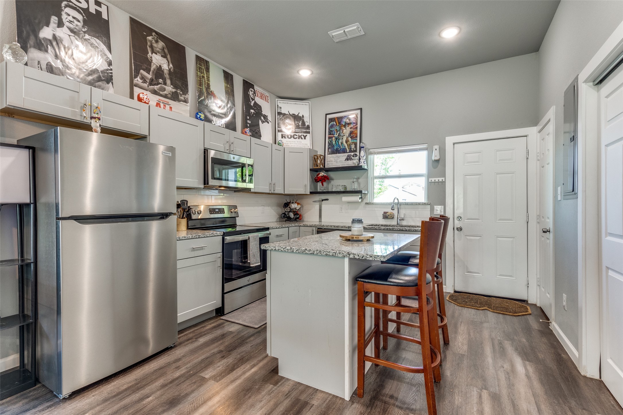 1425 Evans Avenue Fort Worth TX 76104