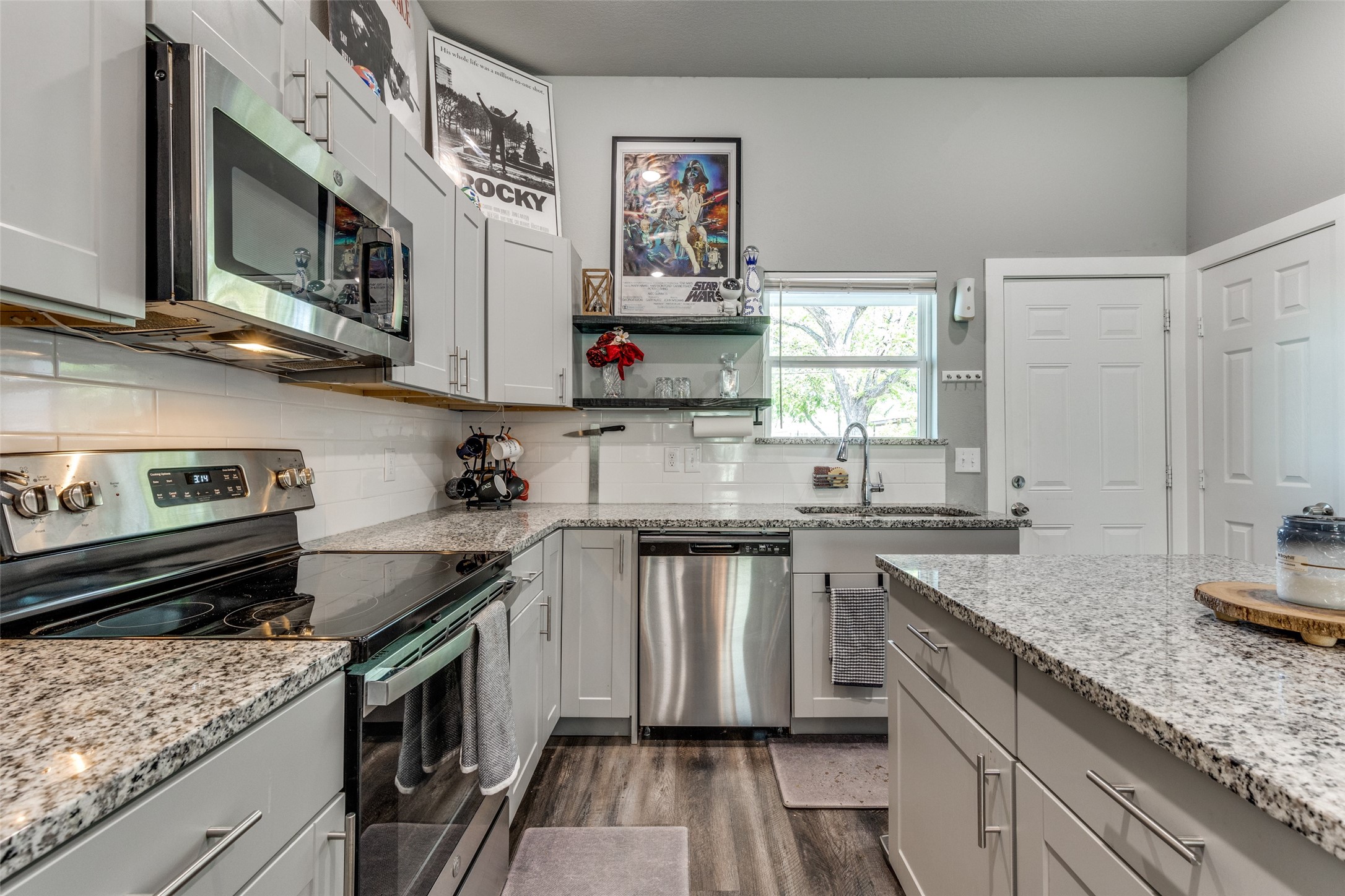 1425 Evans Avenue Fort Worth TX 76104
