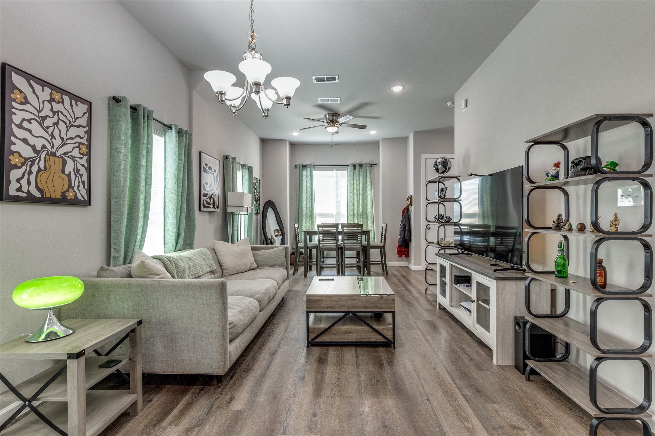 1425 Evans Avenue Fort Worth TX 76104