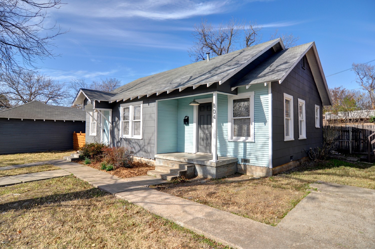 2844 Travis Avenue Fort Worth TX 76110