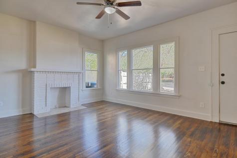 2844 Travis Avenue Fort Worth TX 76110