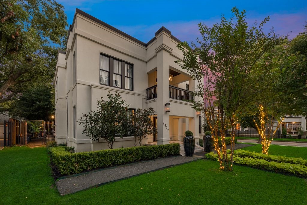4902 Worth Street Dallas TX 75214