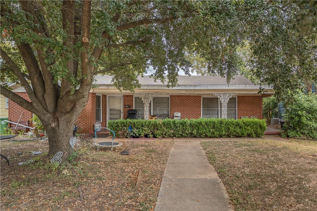 3805 & 3807 Parkwood Street Waco TX 76710