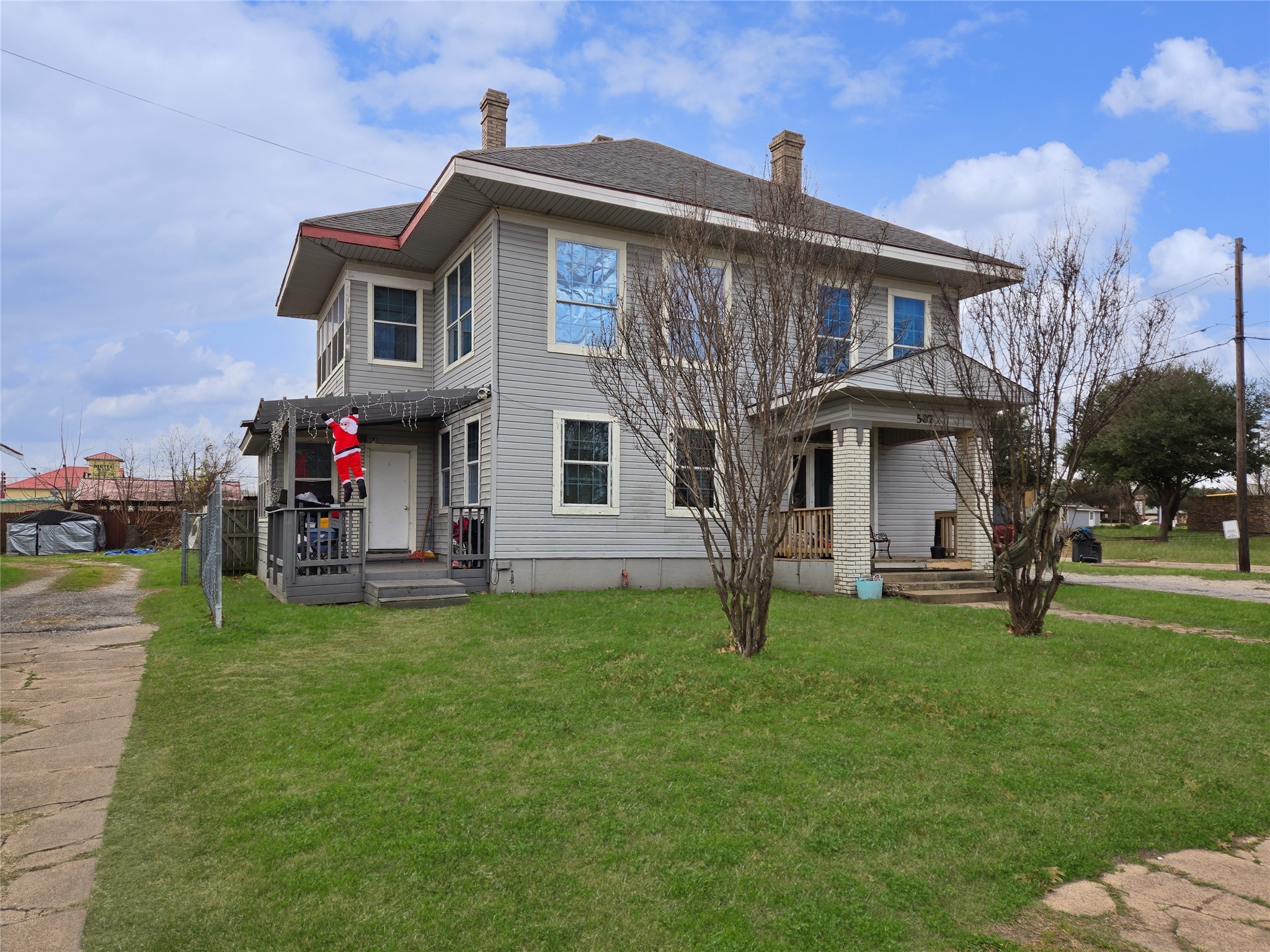 507 W Nash Street Terrell TX 75160