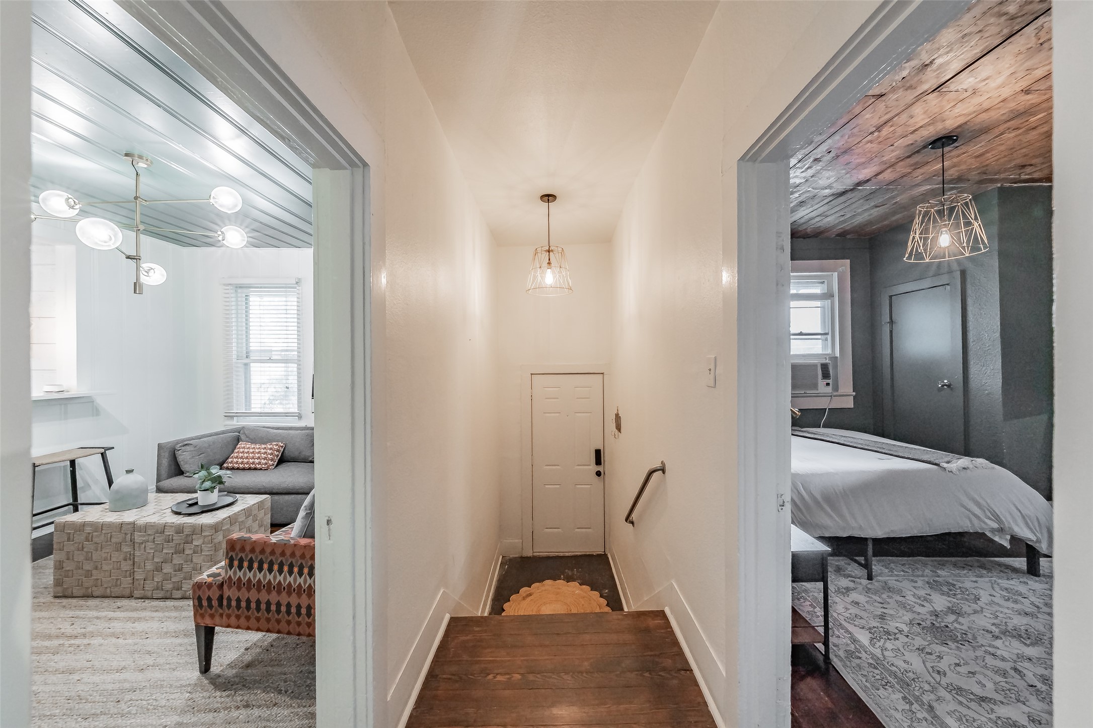 1409 W Allen Avenue Fort Worth TX 76110