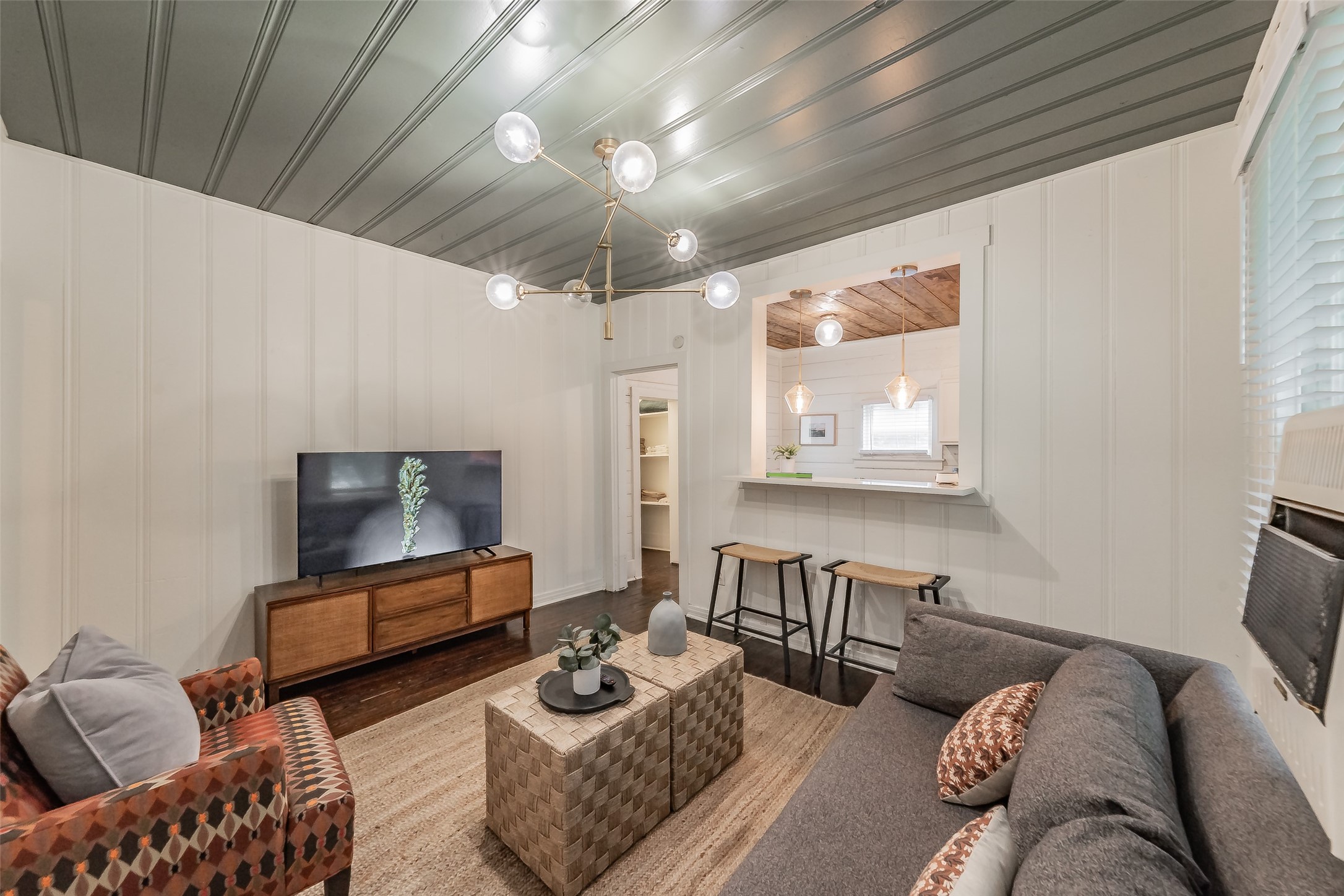 1409 W Allen Avenue Fort Worth TX 76110