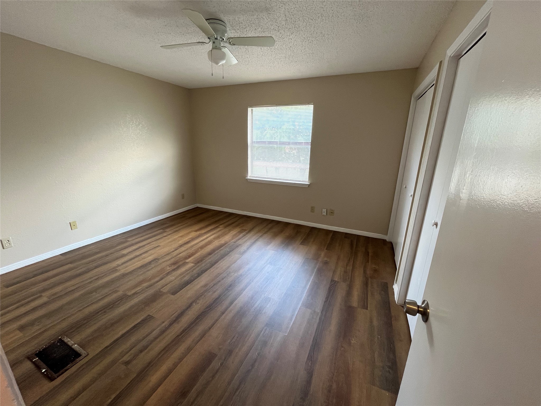 5917 Shadydell Drive Fort Worth TX 76135