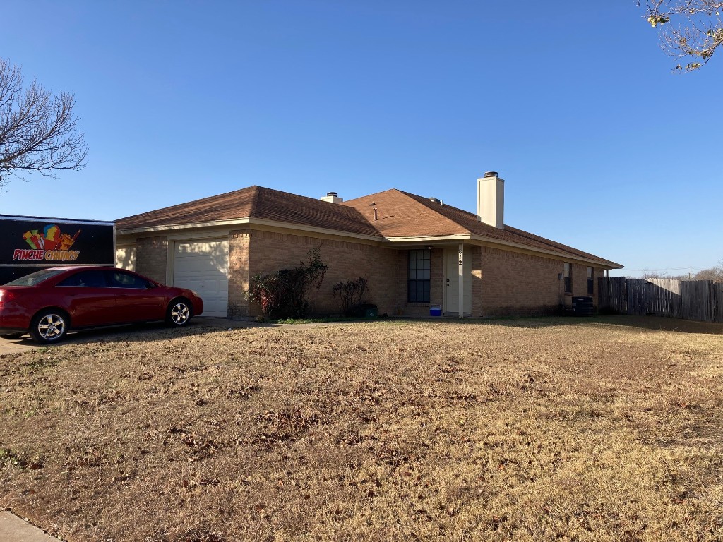 812 White Rock Street Saginaw TX 76179