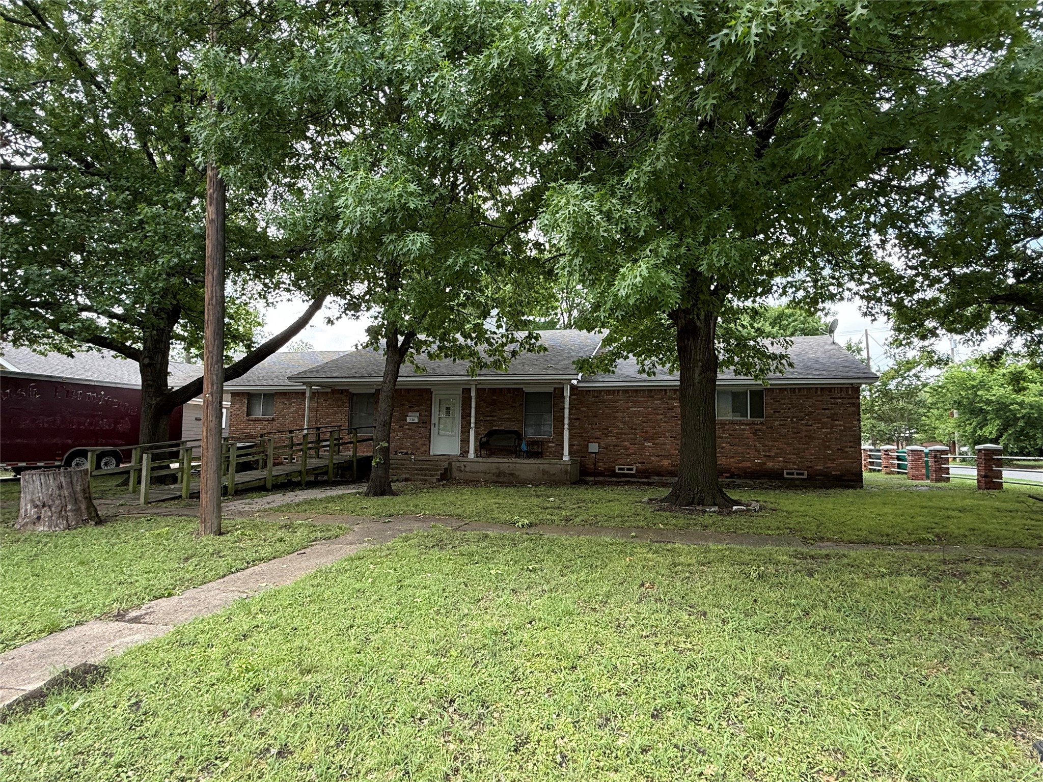 320 N Cleveland Avenue Sherman TX 75090
