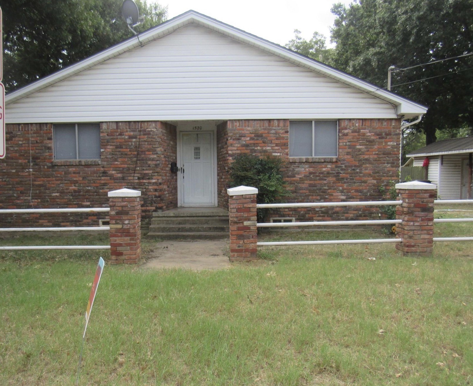 320 N Cleveland Avenue Sherman TX 75090