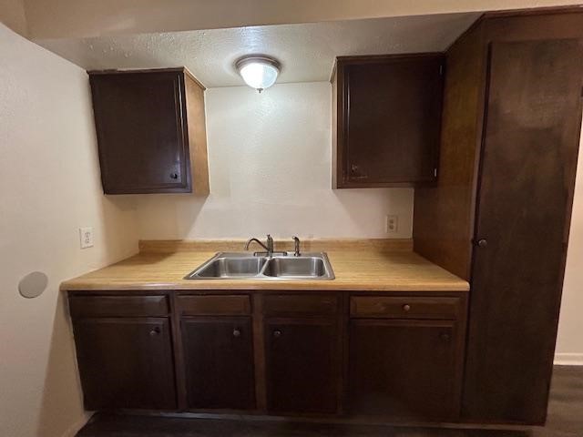 105 W Pine Street Whitewright TX 75491