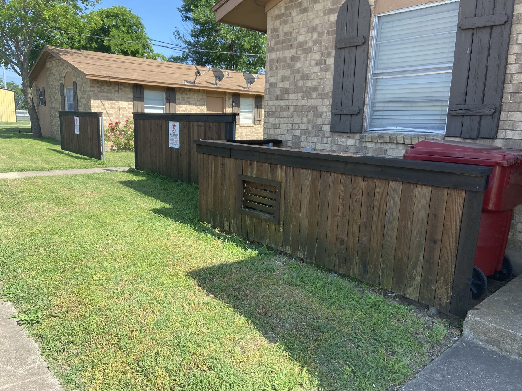 105 W Pine Street Whitewright TX 75491