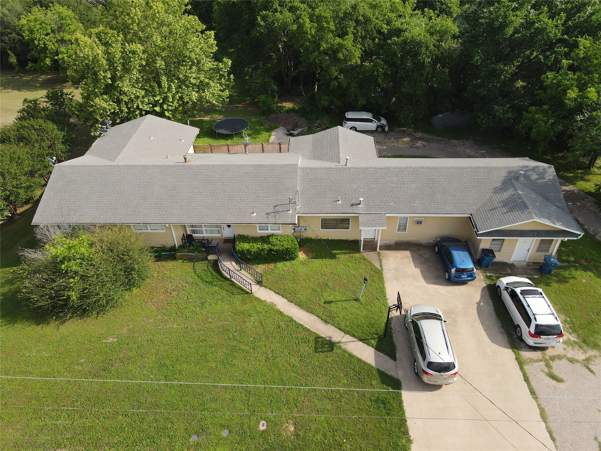 109 E 4th Street Keene TX 76059