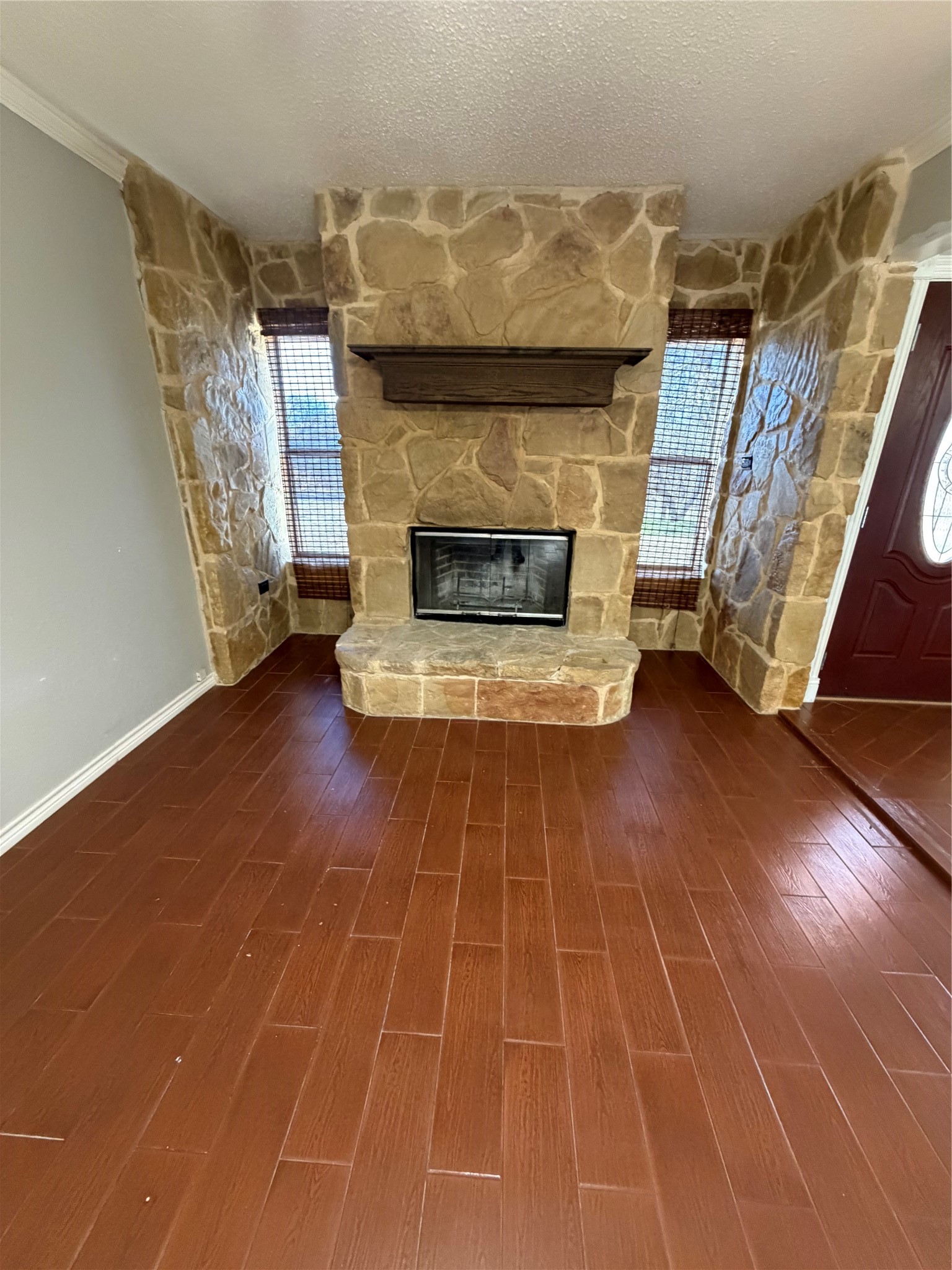 813 County Road 3680 Paradise TX 76073