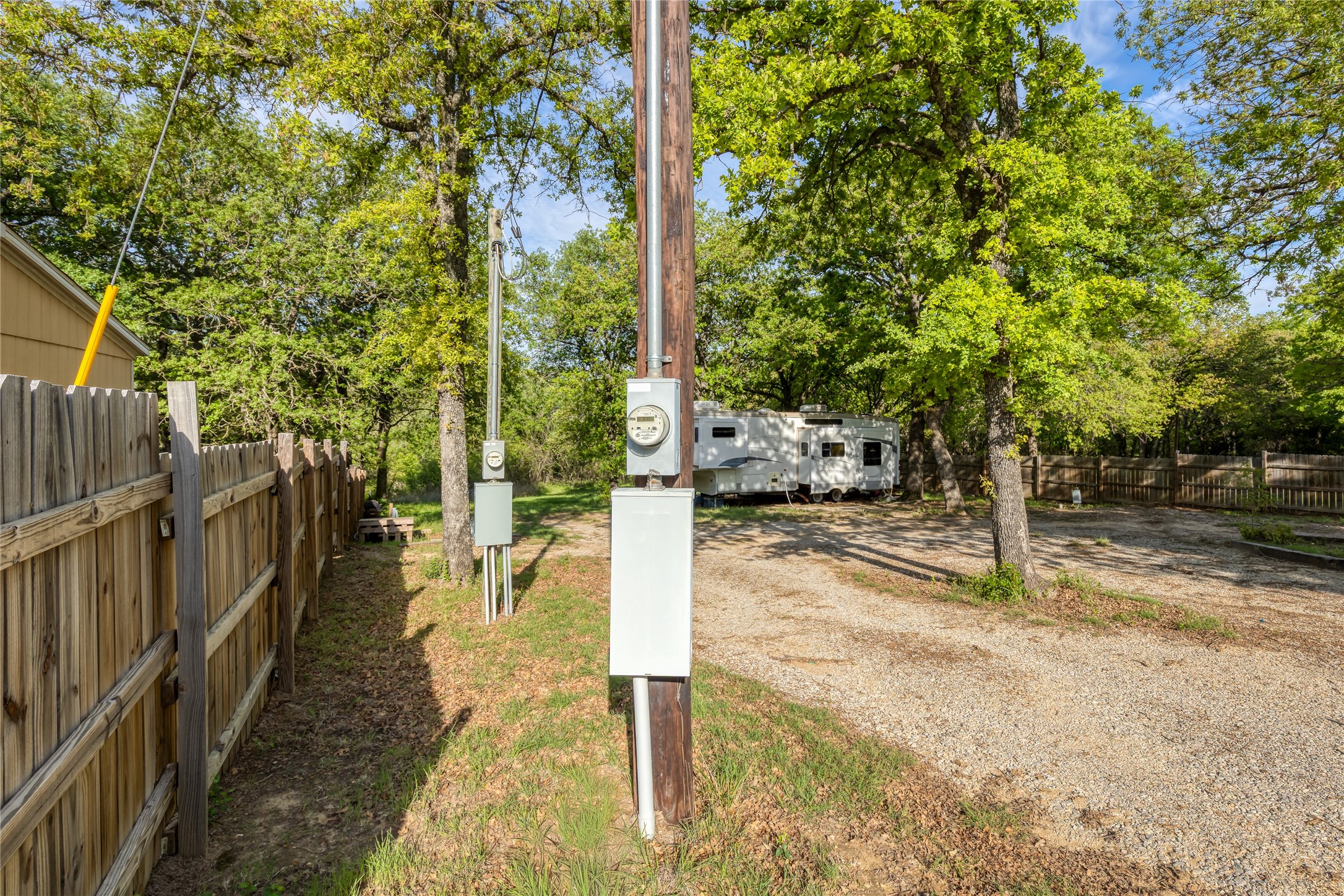 813 County Road 3680 Paradise TX 76073