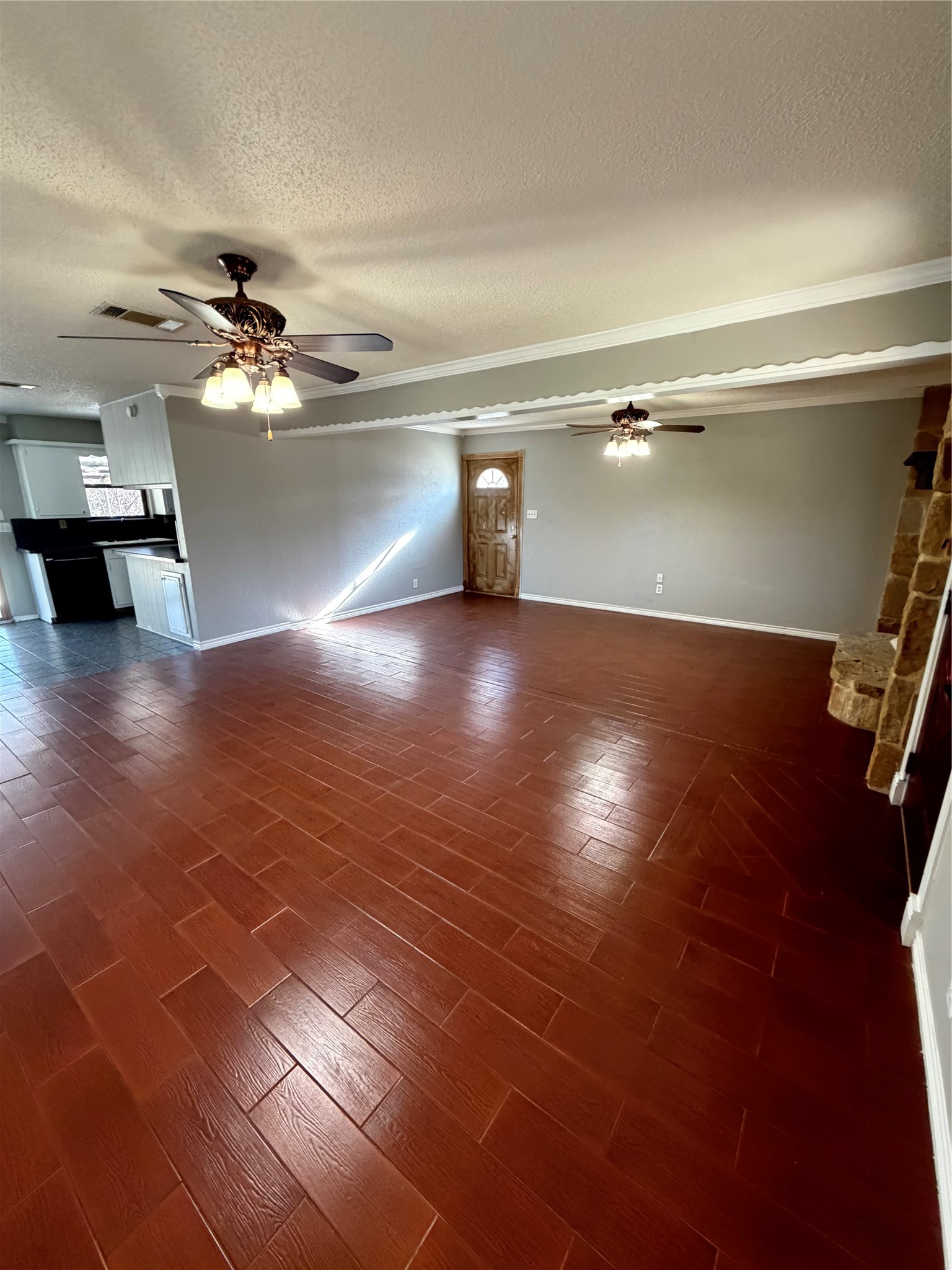 813 County Road 3680 Paradise TX 76073